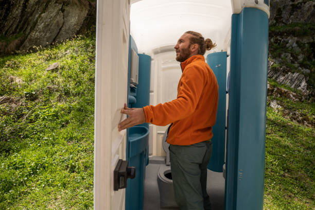 Portable Toilet Options We Offer in Gray Summit, MO